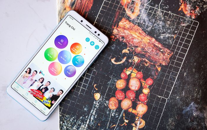 Ăn hàng mọi lúc mọi nơi với YOLO - ngân hàng số tích hợp nhiều tiện ích sành điệu