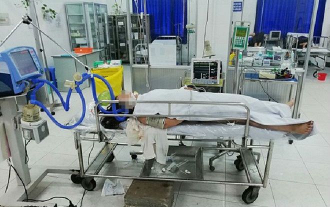 Nghe điện thoại lúc trời nổi mưa dông, người phụ nữ bị sét đánh tử vong