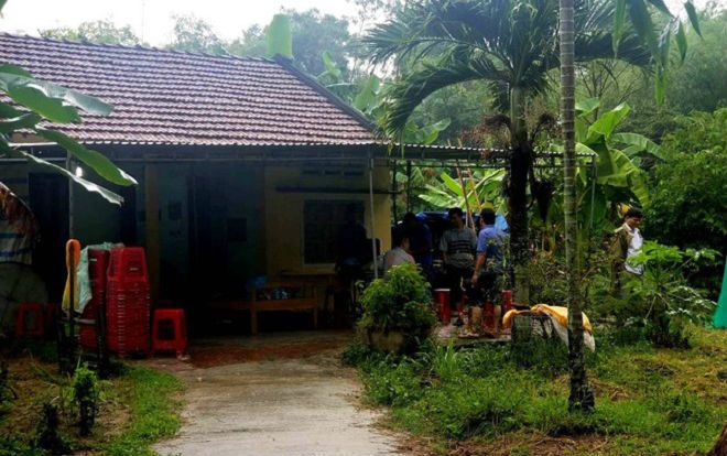 Người phụ nữ bị đâm trúng tim tử vong giữa đêm khuya nghi bị sát hại