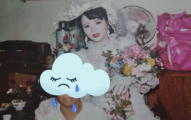 Cả một trời thương nhớ ùa về với trào lưu khoe ảnh cưới mộc mạc, nước ảnh cũ kĩ của bố mẹ ngày xưa