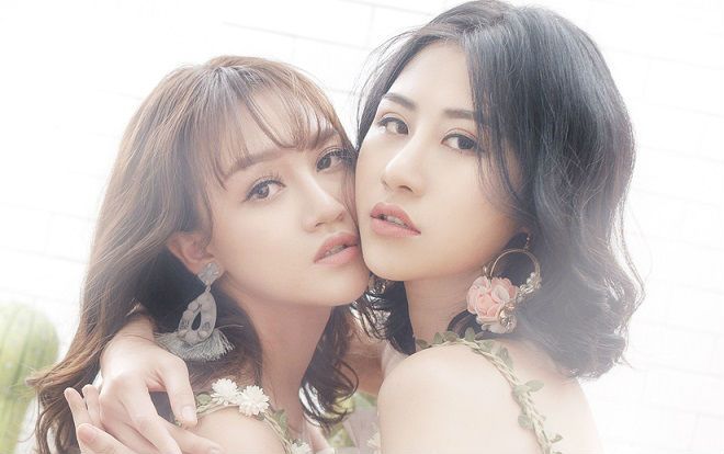 Thí sinh The Voice được dân mạng sắc phong danh xưng 'Davichi Việt' thống trị bảng xếp hạng cover