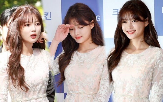 Xuất hiện lần đầu sau khi phẫu thuật tuyến giáp, Kim Yoo Jung đẹp tựa thiên thần tại sự kiện