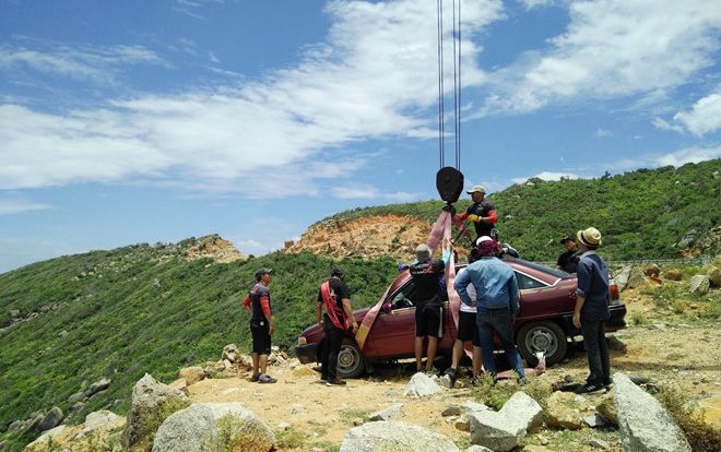 Cảnh lao xe xuống vực thót tim trong ‘Hậu duệ mặt trời’ Việt Nam được thực hiện như thế nào?