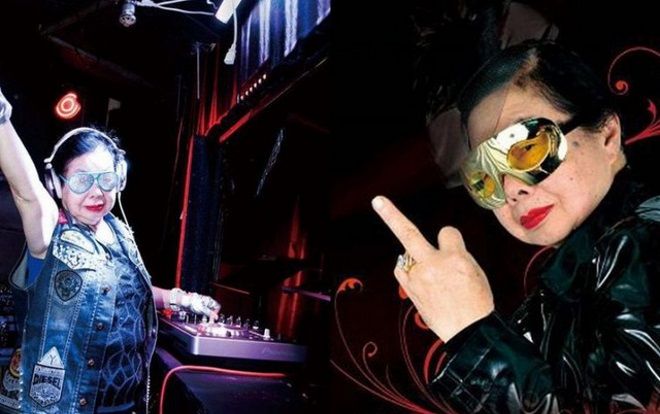 Cụ bà 82 tuổi 'quẩy banh nóc' với tài DJ cực đỉnh đến giới trẻ cũng phải chào thua