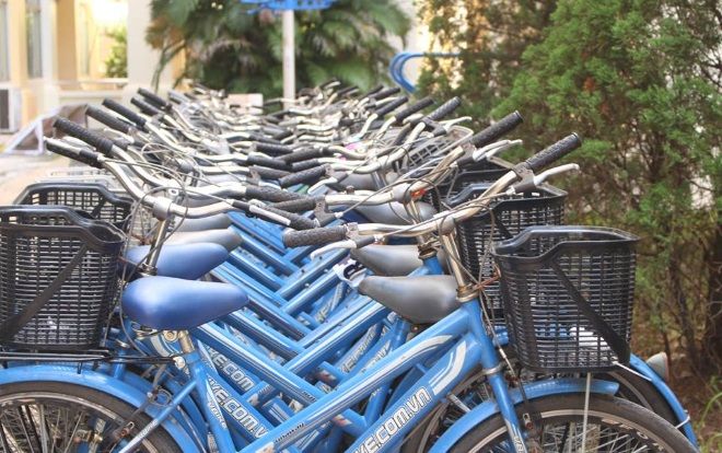 Hà Nội: Dù giá thuê siêu rẻ, xe đạp công cộng vẫn bị người dân 'ngó lơ', sinh viên không mấy mặn mà