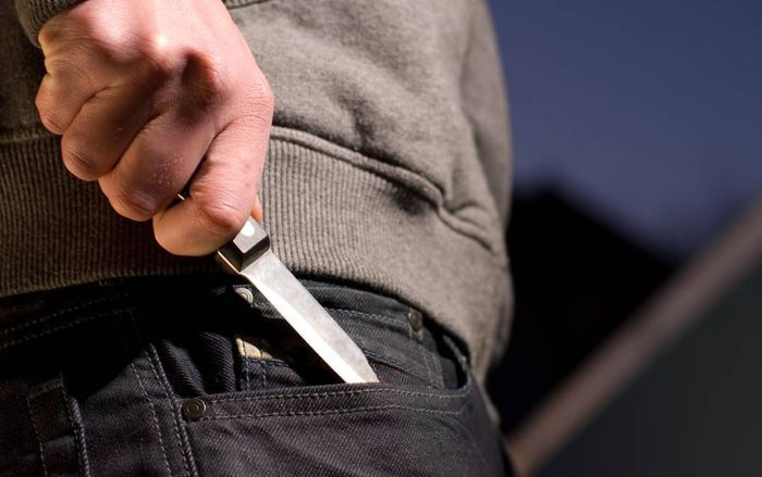 Người Nhật nổi tiếng lịch sự nhưng đi cướp cũng xin phép chủ cửa hàng như tên trộm này thì thật 'bá đạo'