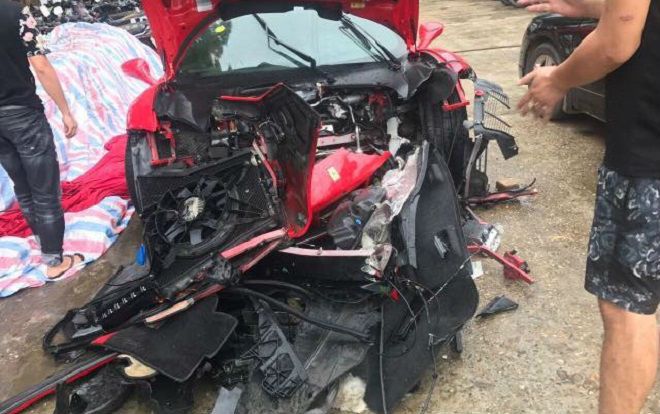 Siêu xe Ferrari của ca sĩ Tuấn Hưng gặp nạn trên cao tốc: Đã xác định danh tính tài xế