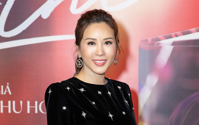 Sách của Hoa hậu Thu Hoài: Bật mí 'lời chào đặc biệt' từ Hoài Linh, không xem Trấn Thành là nghệ sĩ!