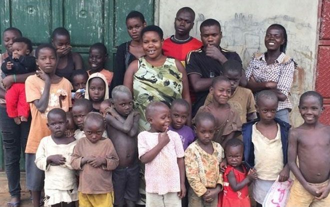 Cuộc đời cay đắng của người phụ nữ ‘mắn đẻ’, 40 tuổi sinh được 44 người con