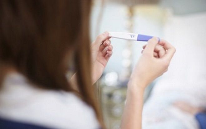 Từ vụ mẹ nghi mẹ ném con ruột ở chung cư Linh Đàm: Sinh viên nghĩ gì về chuyện mang bầu khi vẫn còn đang đi học?