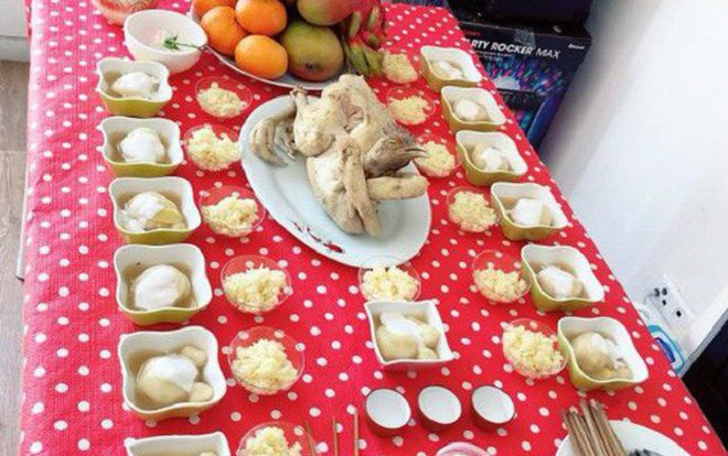 Ấm ức vì đưa 2 triệu mà mẹ chồng chuẩn bị lễ đầy tháng cho cháu sơ sài, mẹ trẻ lại bị mắng thêm