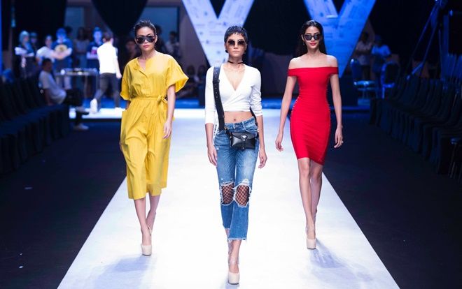 Đọ mặt mộc của top 3 Hoa hậu Hoàn vũ: Nhan sắc đều thuộc hàng ‘cực phẩm’