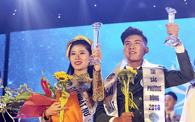 Lộ diện cặp đôi nam thanh nữ tú tài sắc nhất Đại học Phương Đông