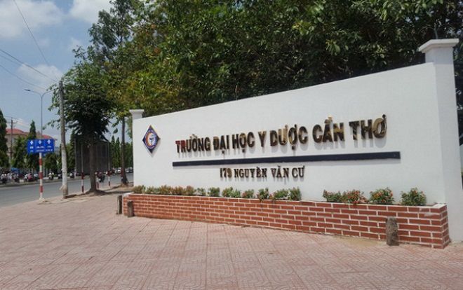 Nhầm lẫn tai hại, trường Đại học khiến sinh viên phải đóng thêm học phí