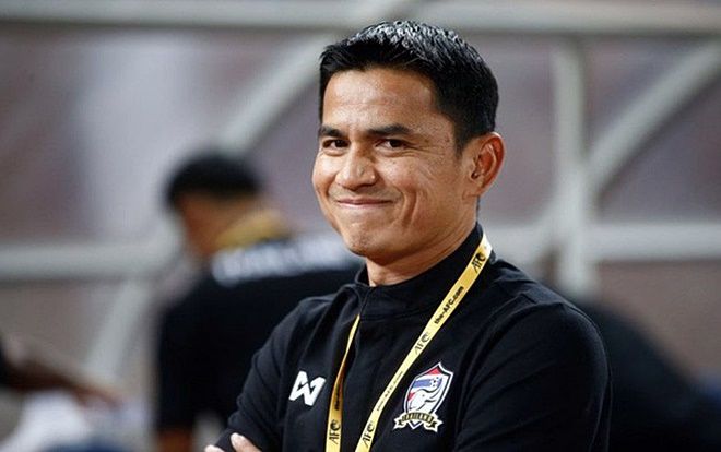 Kiatisak: Bóng đá Việt Nam chưa cần 10 năm đã sắp bằng Thái Lan