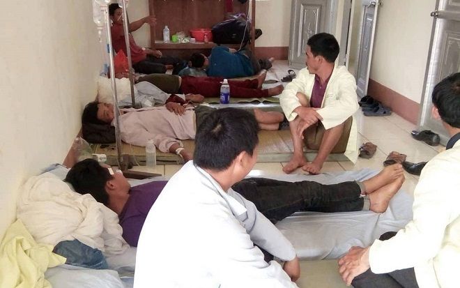 42 người ở Lai Châu ăn thịt trâu bị ngộ độc, trong đó có 1 cháu bé mới 20 tháng tuổi