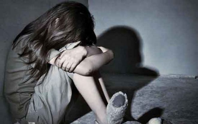 Nam thiếu niên 13 tuổi cưỡng hiếp rồi dùng dao cứa cổ bé gái được nhận xét là người ngoan hiền