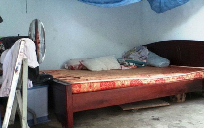 Người phụ nữ tử vong bất thường tại nhà riêng, mặt dính đầy máu trên người có nhiều vết thương