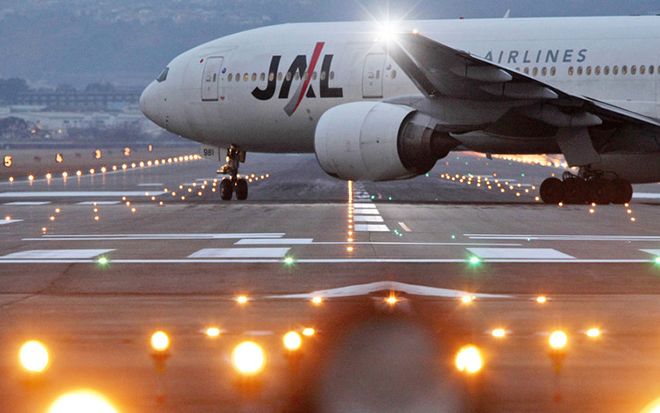 Japan Airlines buộc hoãn chuyến bay bất ngờ vì phi công say xỉn