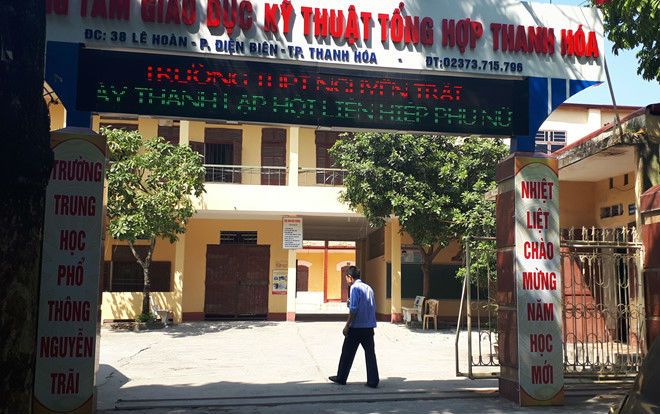 Vụ học sinh lên facebook lập nhóm nói xấu thầy cô bị đuổi học: Đã thống nhất mức kỷ luật với 8 học sinh vi phạm