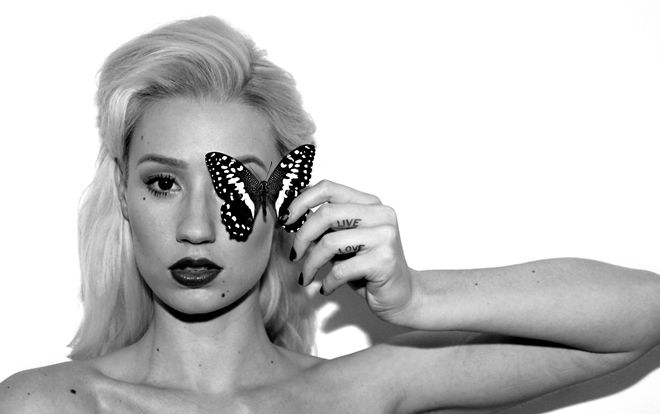 Sự nghiệp Iggy Azalea tiếp tục 'chạm-đến-hố-sâu-mới': công ty từ mặt, album mới bị hủy?