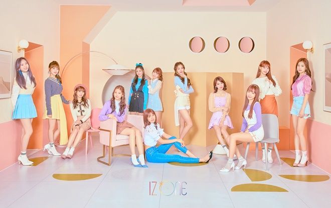 Vừa debut, IZ*ONE đã cùng TWICE - BlackPink lọt top girlgroup tiêu thụ album khủng nhất Kpop tuần đầu