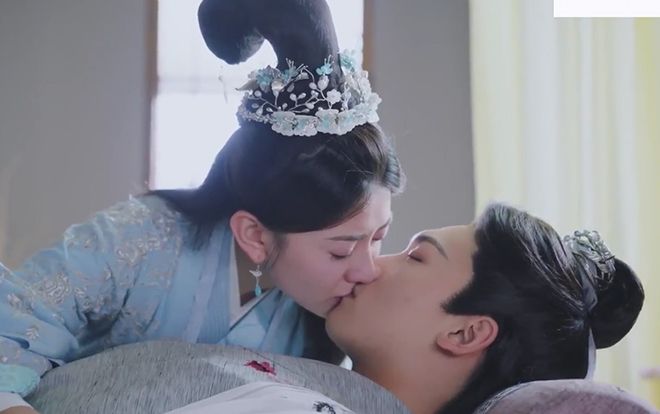 'Song thế sủng phi 2': Lưu Thương giúp Mặc Liên Thành hạ được Độc Cô Yên, Tiểu Đàn bắt đầu thừa nhận yêu Bát Vương Gia
