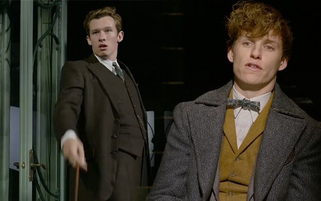 ‘Fantastic Beasts 2’ hé lộ quan hệ như chó với mèo của anh em Newt Scamander trong clip mới