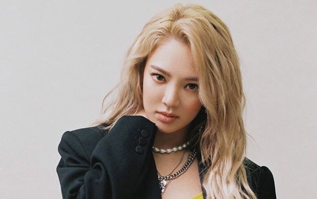 Hyoyeon (SNSD) - nghệ sĩ solo tiếp theo comeback: Spotlight Kpop tháng 11 thuộc về SM!