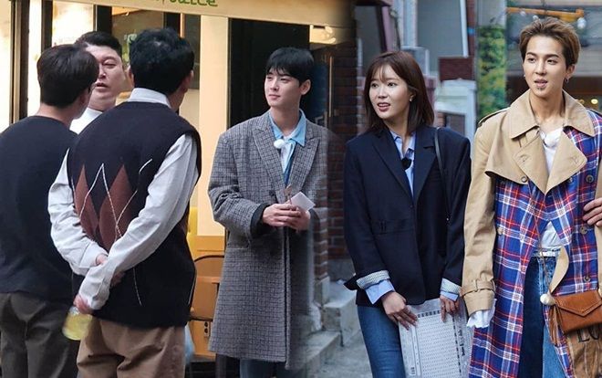 Sau Im Soo Hyang và Song Mino (Winner), Cha Eun Woo - Henry bị bắt gặp quay phim cho 'Let's Eat Dinner Together'