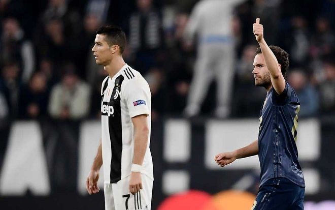 Ronaldo thông nòng, M.U vẫn lội ngược dòng không tưởng trước Juventus