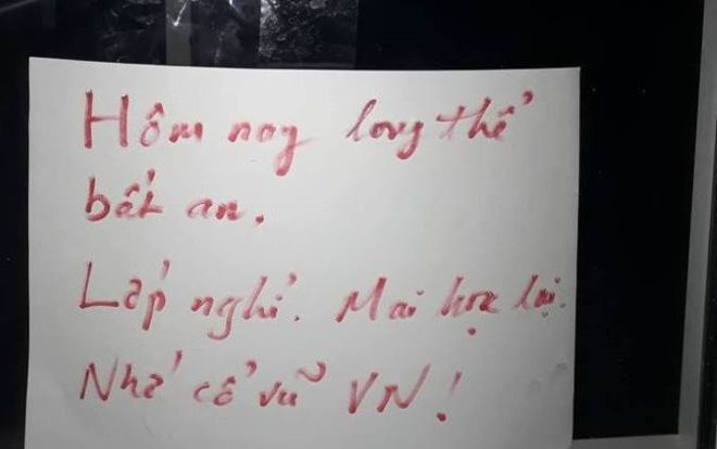Thầy giáo của năm: Cho cả lớp nghỉ xem Việt Nam đá AFF Cup vì 'long thể bất an'