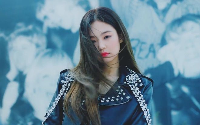 'Há hốc mồm' với thần thái sang chảnh của Jennie (BlackPink) trong teaser MV debut solo