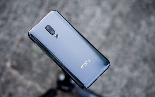 Những smartphone 'ngon - bổ - rẻ' đáng mua trong ngày lễ độc thân