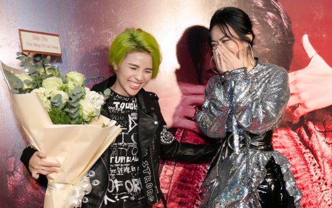 Vũ Cát Tường cứ việc 'cháy' hết mình với Stardom, khoản 'nhắc tuồng' FM cứ để Diệu Nhi lo