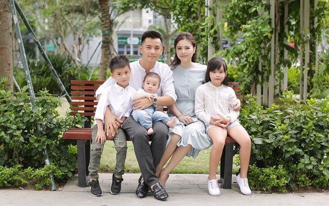 Hot mom Hằng Túi bất ngờ đăng đàn hỏi 'Thế nào là cướp chồng' khiến nhiều người giật mình