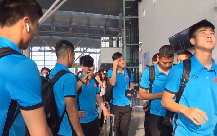 Hết làm nhiếp ảnh gia, 'thánh lầy' Hà Đức Chinh lại khiến người hâm mộ bất ngờ khi có thêm tài lẻ mới