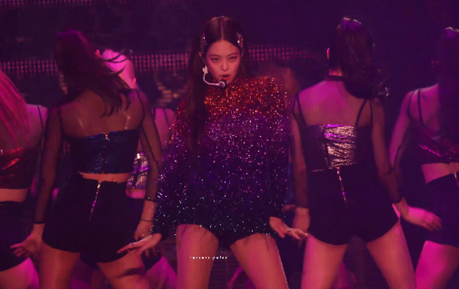 Không chỉ 'cày-điên-đảo' MV Solo, clip live đầu tiên từ Jennie (BlackPink) cũng đang nằm trong tầm ngắm Knet