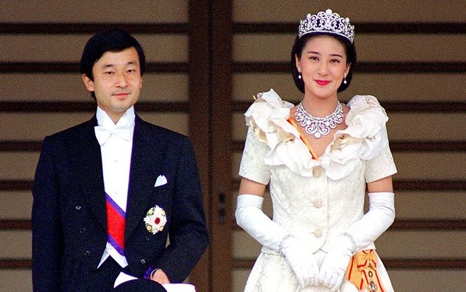 Tình yêu đẹp tựa cổ tích của Thái tử Nhật Bản và công nương trầm cảm: 'Anh hứa sẽ bảo vệ em đến trọn đời'