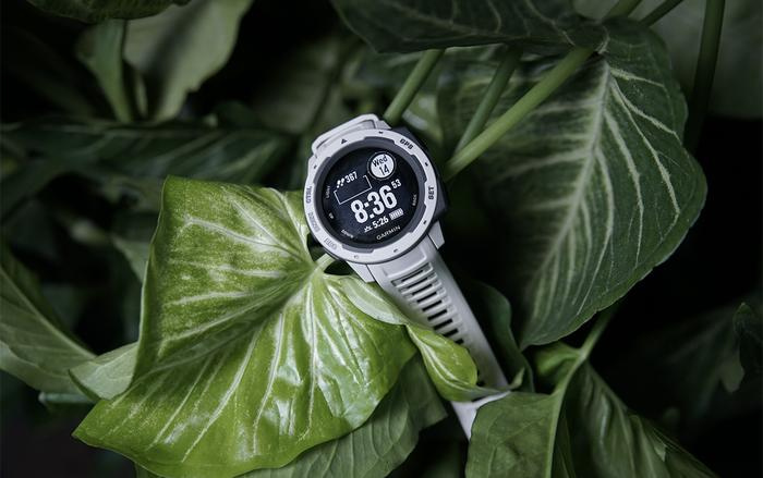 Garmin ra mắt đồng hồ GPS đạt tiêu chuẩn quân đội 810G của Hoa Kỳ