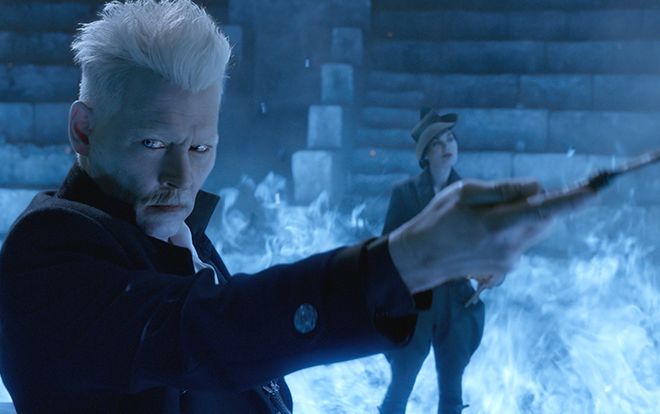 Khán giả Việt tranh cãi nảy lửa về phim ‘Fantastic Beasts 2’