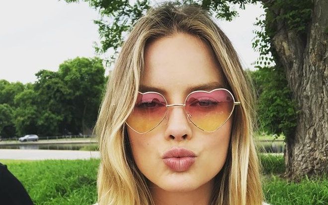 Bông hồng xinh đẹp nước Úc - Margot Robbie, nữ thần nhan sắc ủng hộ hôn nhân đồng giới