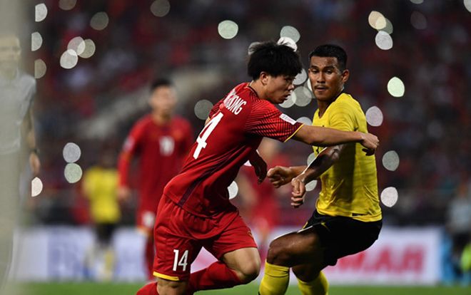 Được sản xuất tại Việt Nam nhưng vì sao thỉnh thoảng tín hiệu trận Việt Nam - Malaysia vẫn chập chờn?