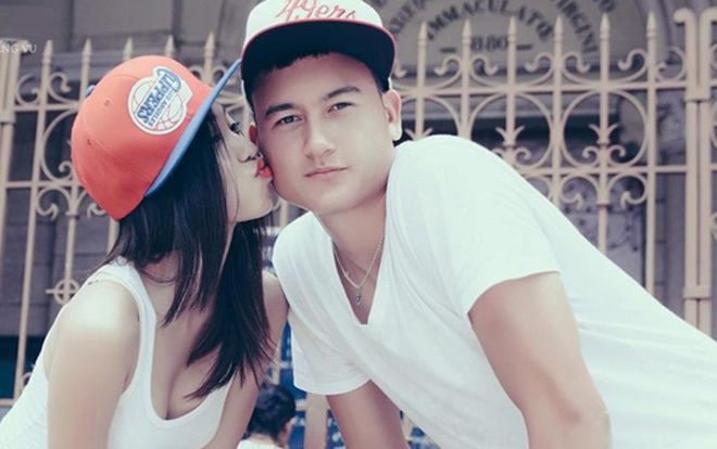 Loạt ảnh thủ môn Đặng Văn Lâm từng cực kỳ đáng yêu bên người mẫu