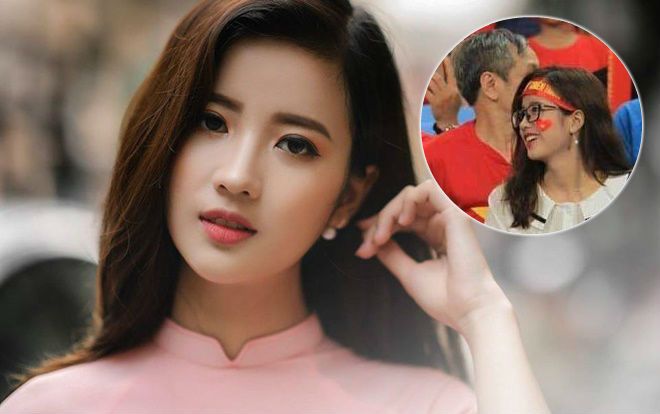 Xuất hiện vài giây trên sóng trực tiếp trận Việt Nam - Malaysia, nữ sinh Ngoại thương 'nổi như cồn' vì quá xinh