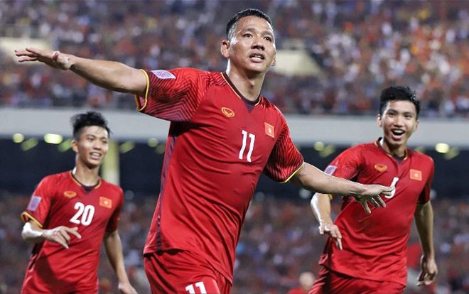 Khi ĐTVN tiến sâu tại AFF Cup 2018, ai mới là người vui mừng nhất?