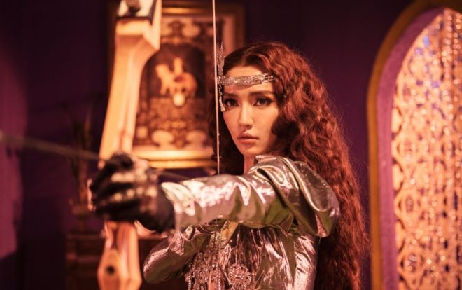 Nhờ 'Dramatic' lần đầu tiên Bích Phương đã biết được cảm giác… 'xếp trên' chị đại Mỹ Tâm là như thế nào!