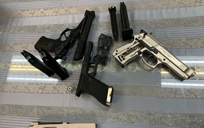 Bắt giữ hành khách mang vũ khí từ Pháp về Việt Nam