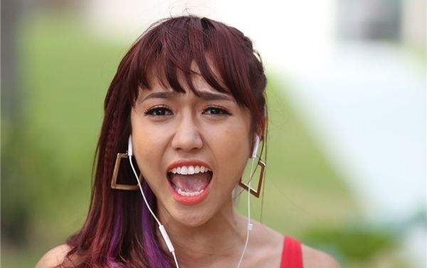 Coi chừng: bạn sẽ quên luôn cả phiên bản gốc của 'Giả vờ say' khi lỡ nghe… Diệu Nhi hát!