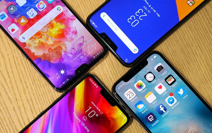 Điểm qua loạt smartphone 'tai thỏ' này, bạn sẽ thấy tại sao điện thoại của Apple luôn đi trước đối thủ